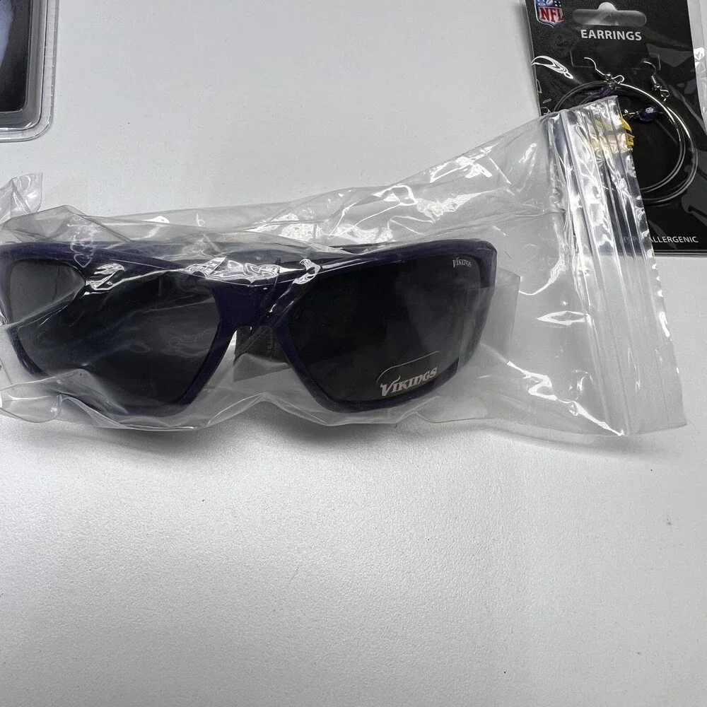 Minnesota Vikings Sunglasses Polarized Cholo Fade NFL Official Merch